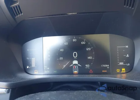 2018 Volvo Xc60 T5 Momentum from USA, damaged, VIN YV4102RK6J1039849